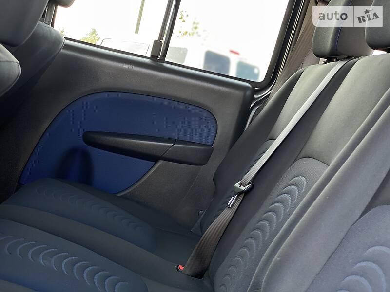 Универсал Fiat Doblo 2008 в Дрогобыче