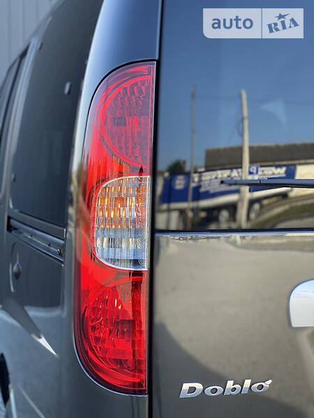 Универсал Fiat Doblo 2008 в Дрогобыче