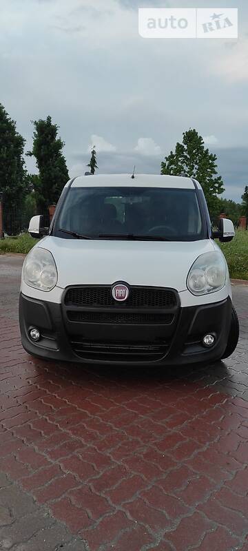 Мінівен Fiat Doblo 2012 в Києві фото 14 Мінівен Fiat Doblo 2012 в Києві