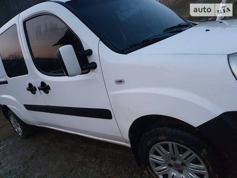 Минивэн Fiat Doblo 2008 в Турке