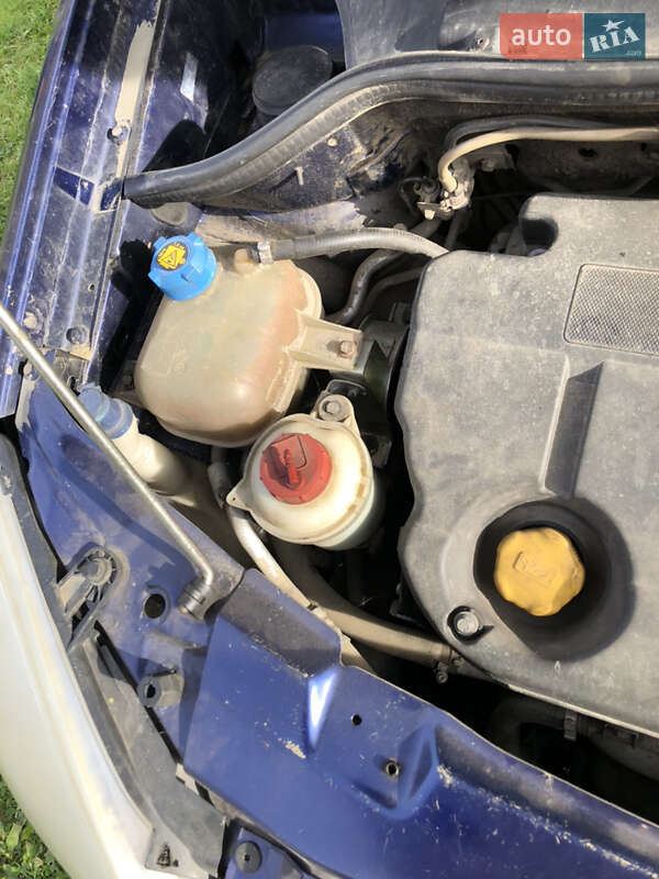 Универсал Fiat Doblo 2009 в Хусте