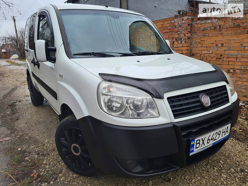 Седан Fiat Doblo 2008 в Хмельницком