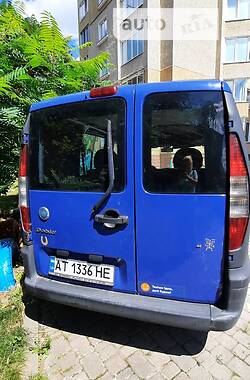 Вантажопасажирський фургон Fiat Doblo 2005 в Івано-Франківську