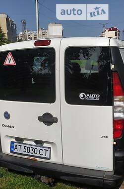 Минивэн Fiat Doblo 2004 в Калуше