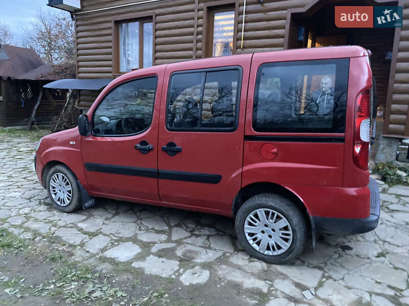 Универсал Fiat Doblo 2007 в Надворной
