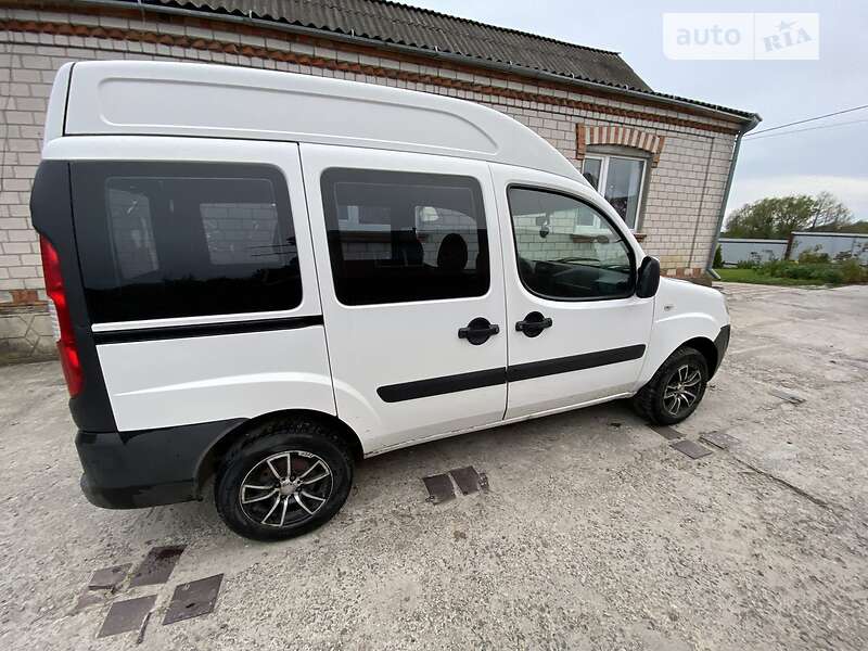 Пикап Fiat Doblo 2007 в Полонном