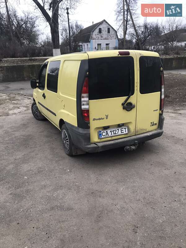 Минивэн Fiat Doblo 2005 в Новом Буге