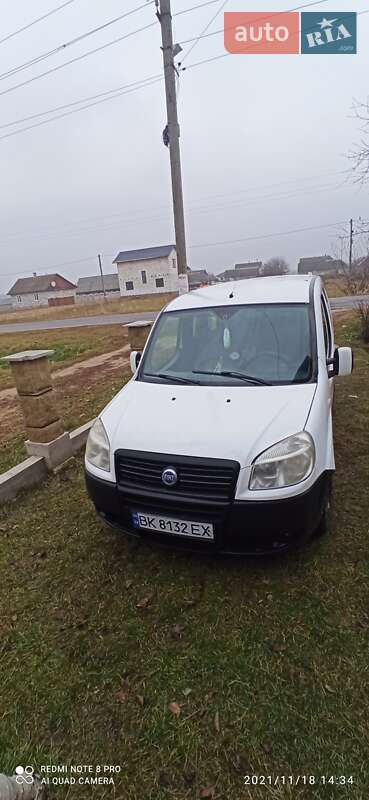 Минивэн Fiat Doblo 2006 в Березному фото 14 Минивэн Fiat Doblo 2006 в Березному