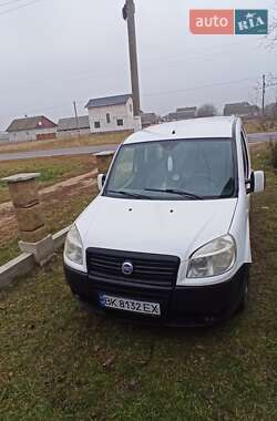 Минивэн Fiat Doblo 2006 в Березному