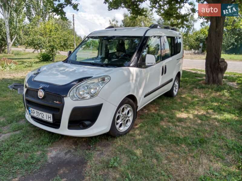 Fiat Doblo 2011