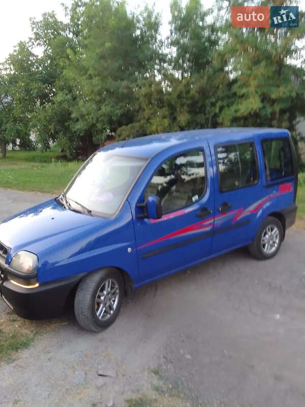 Минивэн Fiat Doblo 2005 в Умани