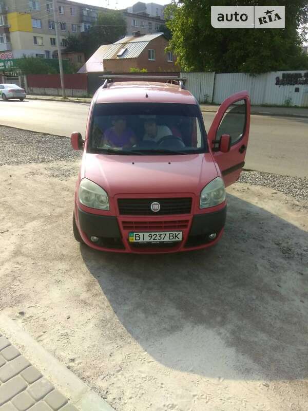 Минивэн Fiat Doblo 2006 в Полтаве