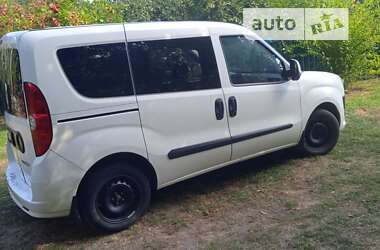 Грузовой фургон Fiat Doblo 2012 в 