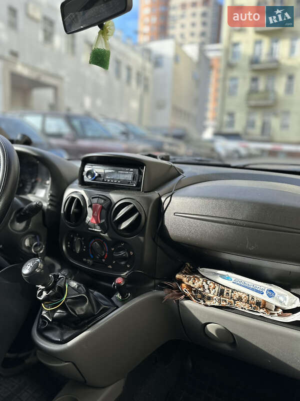 Минивэн Fiat Doblo 2007 в Харькове