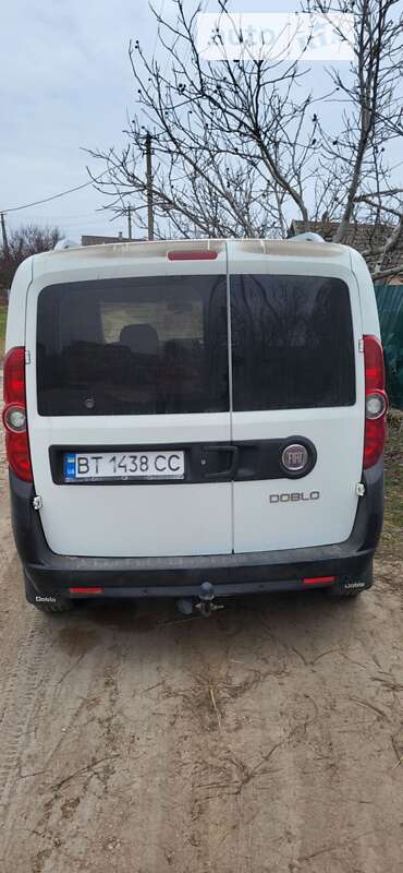 Минивэн Fiat Doblo 2010 в Снигиревке