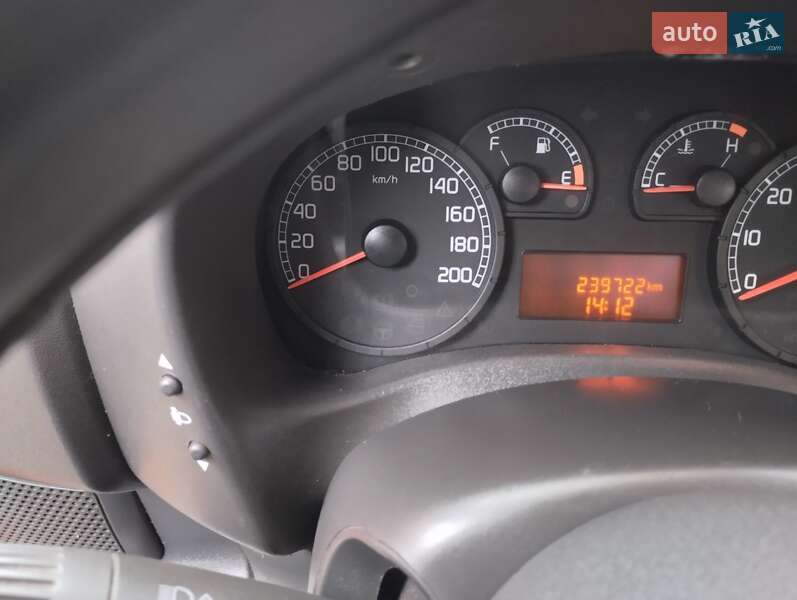 Минивэн Fiat Doblo 2010 в Ровно