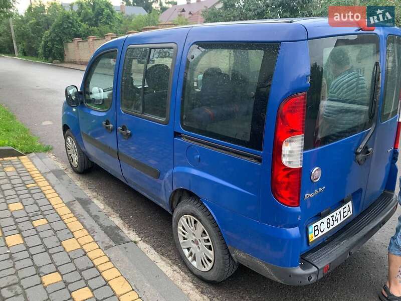 Минивэн Fiat Doblo 2007 в Львове