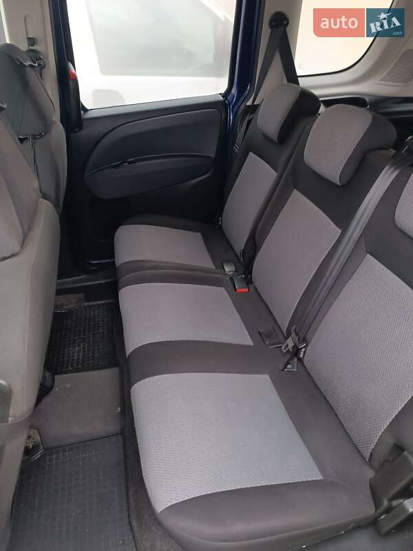 Минивэн Fiat Doblo 2012 в Одессе