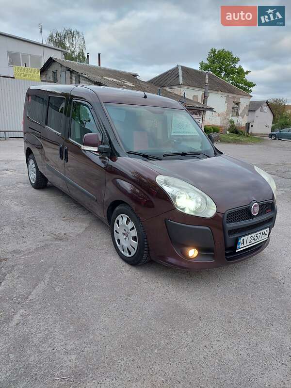 Fiat Doblo 2012