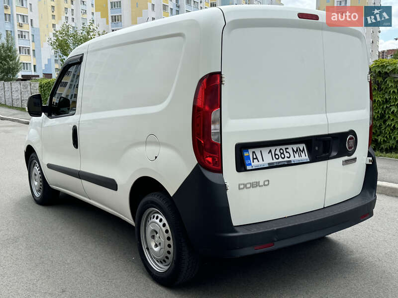 Вантажний фургон Fiat Doblo 2016 в Києві фото 5 Вантажний фургон Fiat Doblo 2016 в Києві