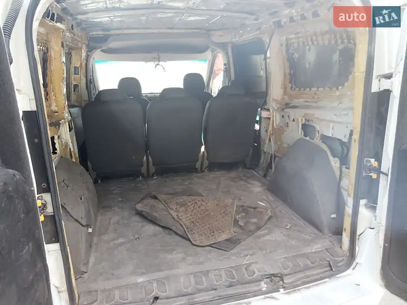Fiat Doblo 2010