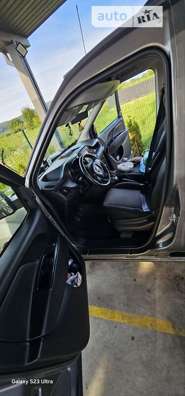 Минивэн Fiat Doblo 2017 в Тячеве фото 44 Минивэн Fiat Doblo 2017 в Тячеве