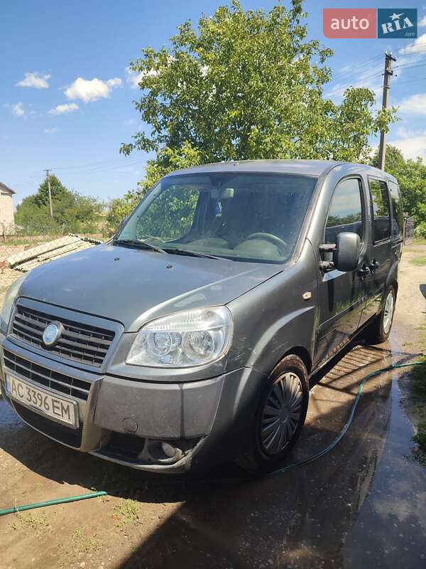 Минивэн Fiat Doblo 2007 в Луцке фото 4 Минивэн Fiat Doblo 2007 в Луцке