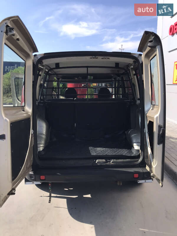 Минивэн Fiat Doblo 2008 в Буске