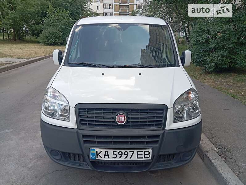 Грузовой фургон Fiat Doblo 2014 в 