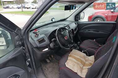 Минивэн Fiat Doblo 2010 в 
