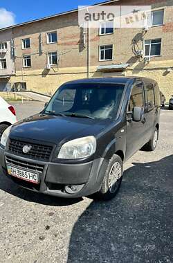 Мінівен Fiat Doblo 2010 в Києві