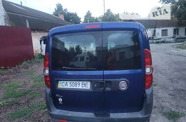 Вантажний фургон Fiat Doblo 2011 в 