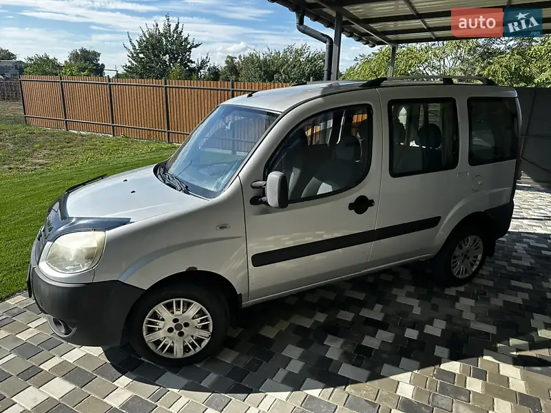 Fiat Doblo 2013