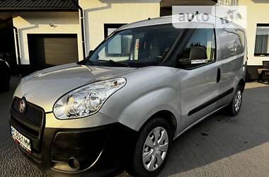 Вантажний фургон Fiat Doblo 2012 в Львові