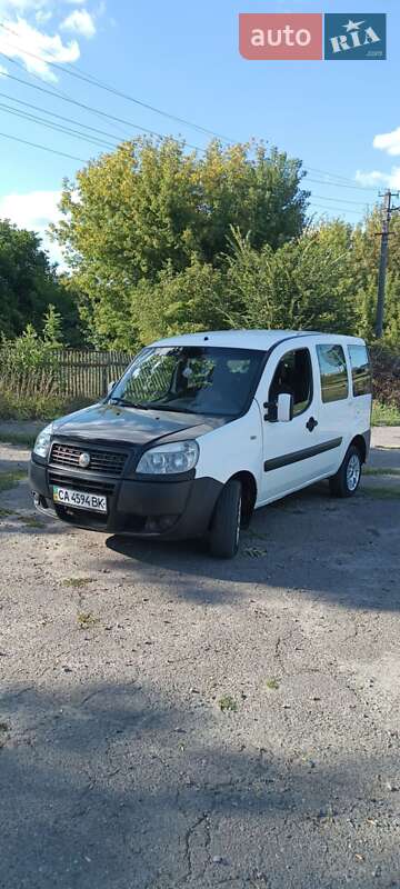 Минивэн Fiat Doblo 2006 в Городище