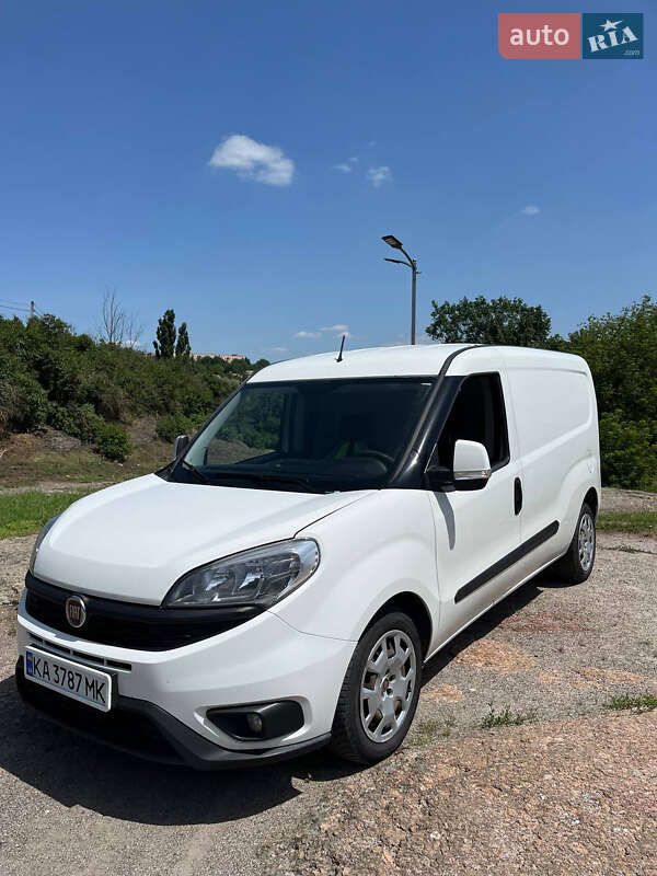 Грузовой фургон Fiat Doblo 2017 в Корсуне-Шевченковском фото Грузовой фургон Fiat Doblo 2017 в Корсуне-Шевченковском