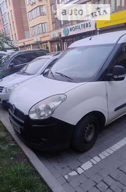 Вантажний фургон Fiat Doblo 2011 в Одесі