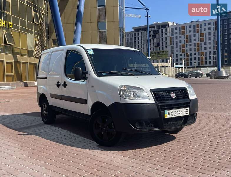 Грузовой фургон Fiat Doblo 2013 в Харькове