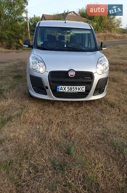 Минивэн Fiat Doblo 2010 в 
