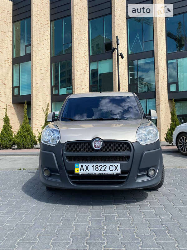 Минивэн Fiat Doblo 2012 в Броварах