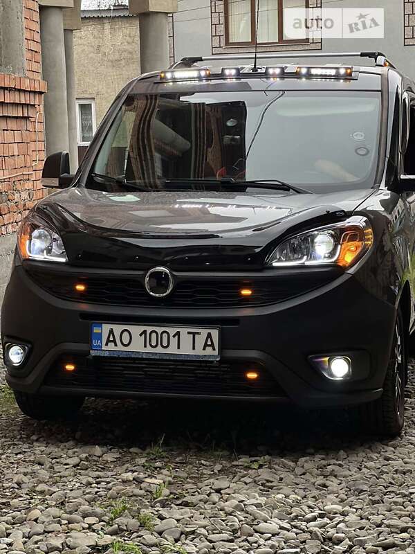 Минивэн Fiat Doblo 2017 в Тячеве фото Минивэн Fiat Doblo 2017 в Тячеве