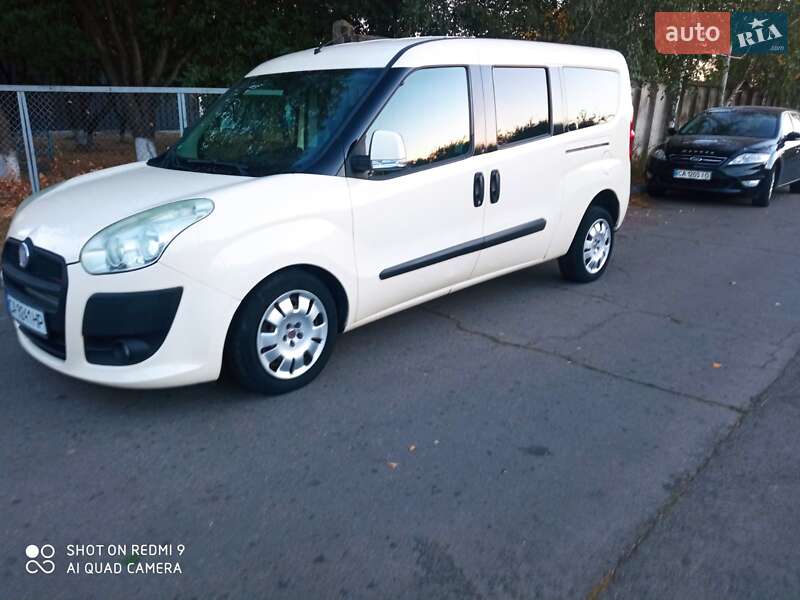 Мінівен Fiat Doblo 2010 в Черкасах фото 6 Мінівен Fiat Doblo 2010 в Черкасах