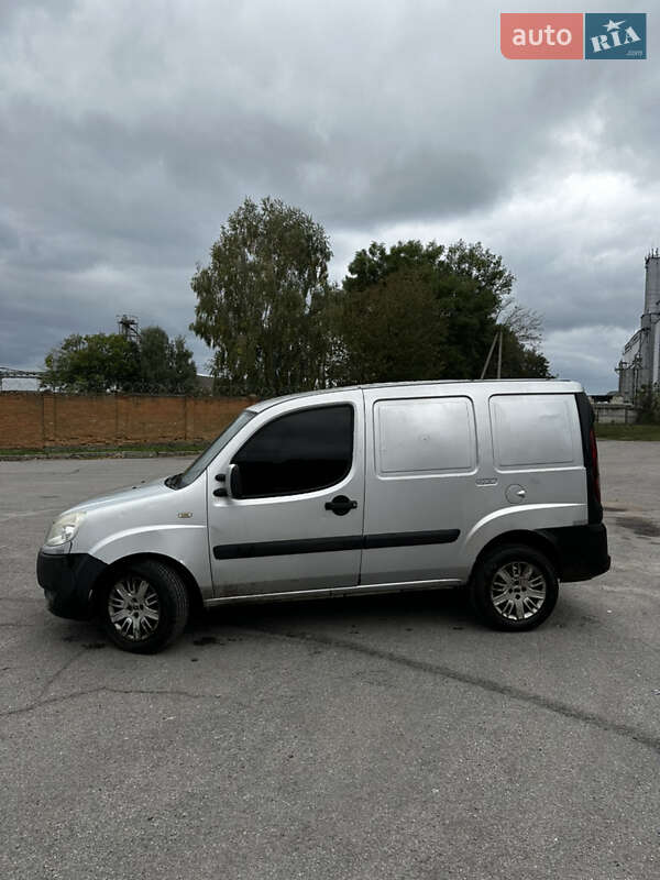 Вантажний фургон Fiat Doblo 2008 в Хмільнику