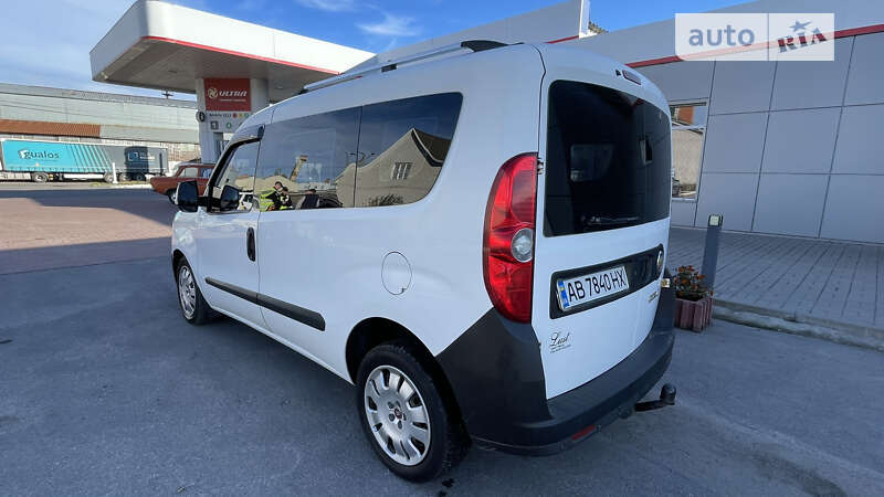 Мінівен Fiat Doblo 2010 в Калинівці