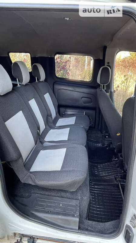 Мінівен Fiat Doblo 2010 в Калинівці