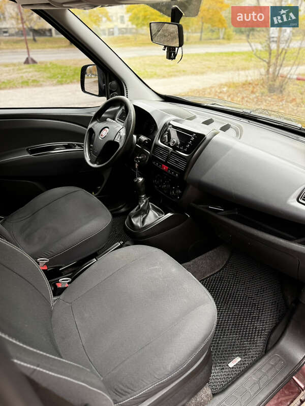 Мінівен Fiat Doblo 2011 в Сумах