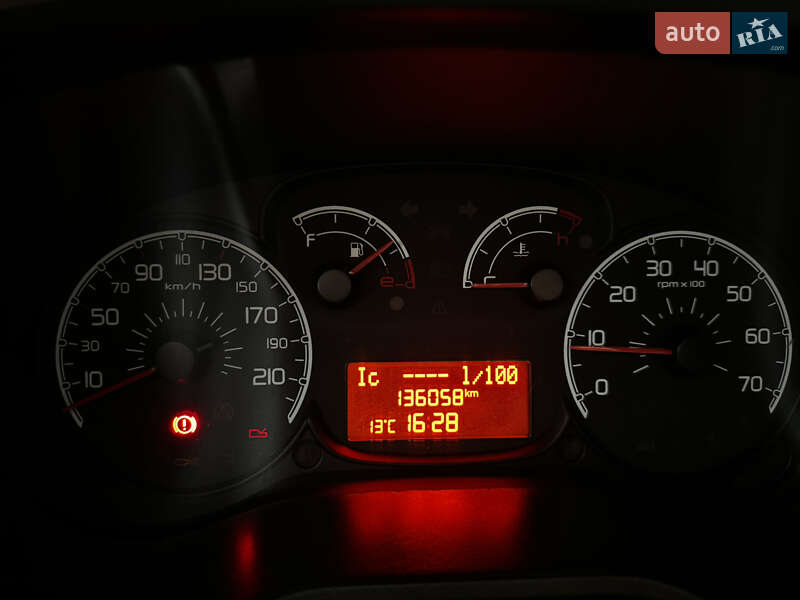 Мінівен Fiat Doblo 2011 в Сумах