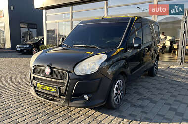 Вантажний фургон Fiat Doblo 2014 в Мукачевому