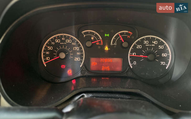 Грузовой фургон Fiat Doblo 2014 в Мукачево фото 11 Грузовой фургон Fiat Doblo 2014 в Мукачево