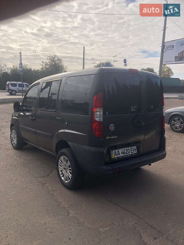Минивэн Fiat Doblo 2007 в Чернигове